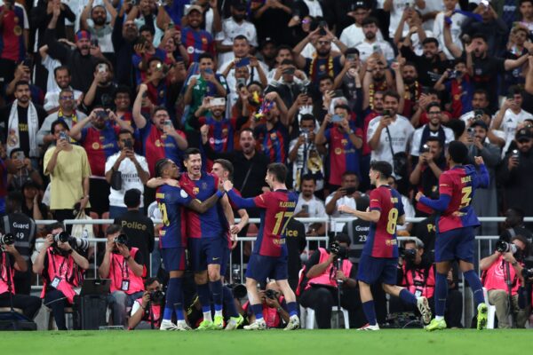 Barcelona মায়োর্কার বিপক্ষে কষ্টার্জিত জয়ে শিরোপার দিকে ছুটছে